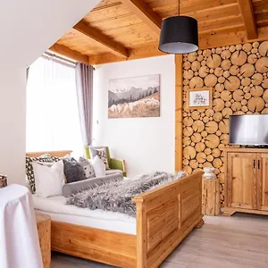 Maly Dworek Ubytování v soukromí Zakopane